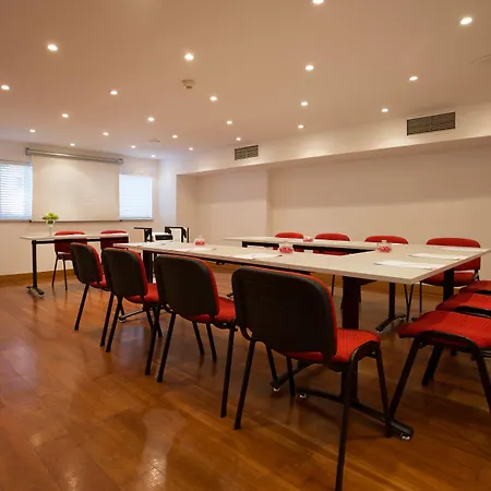 Hotell Legendary Oporto