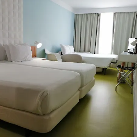 Legendary Hotell 3*