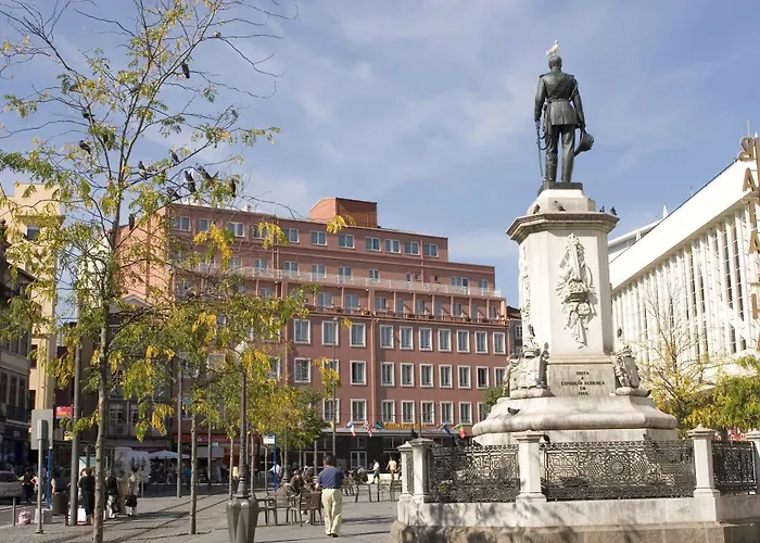 Legendary Szálloda Porto