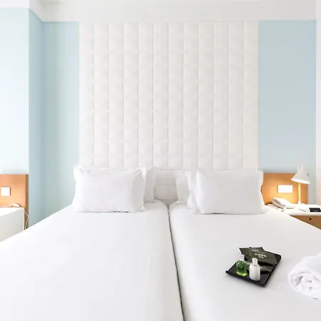 Hotel Legendary