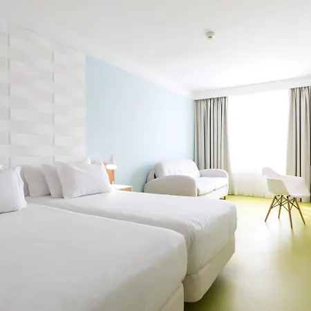 Hotel Legendary 3*