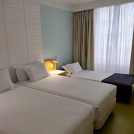 Hotel Legendary