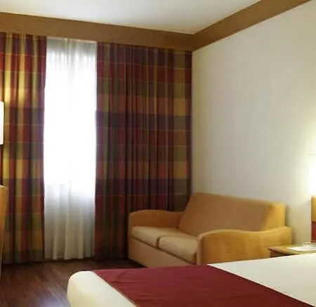 Hotel Legendary