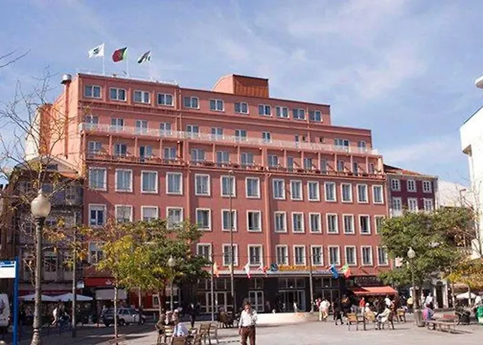 Legendary Отель Порту