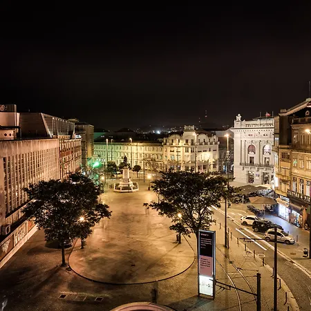 Legendary 3* Oporto